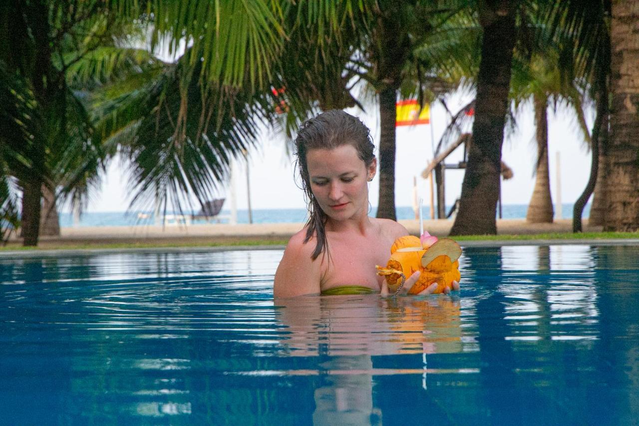 Nn Beach Resort & Spa Nilaveli Luaran gambar